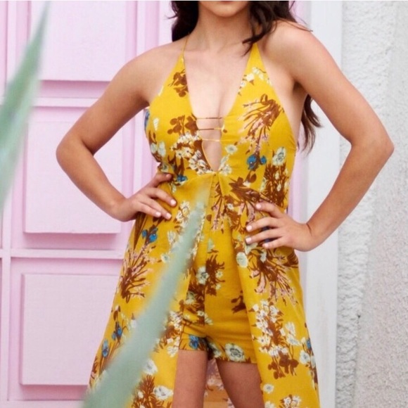 Yellow Backless Maxi Romper - Picture 4 of 7